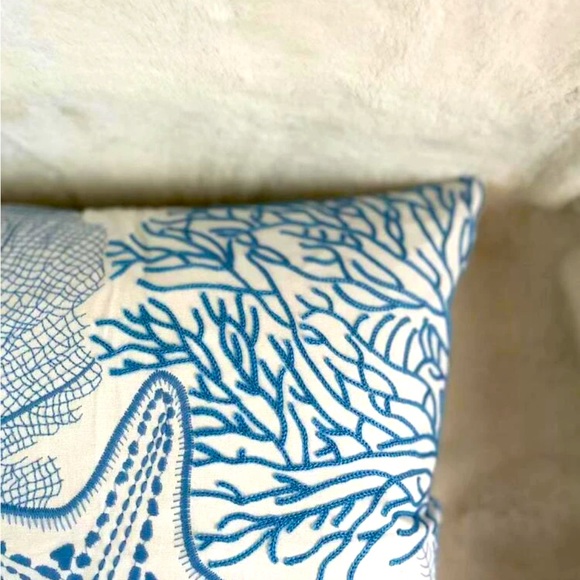 COPY - Starfish Embroidered Cushion Cover 45 x 45 cm NEW - Picture 4 of 6